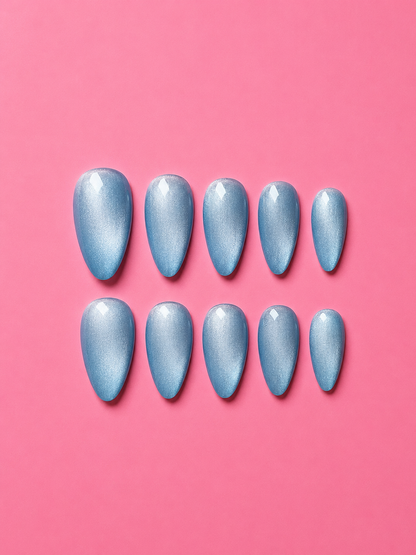 Blue Cateye